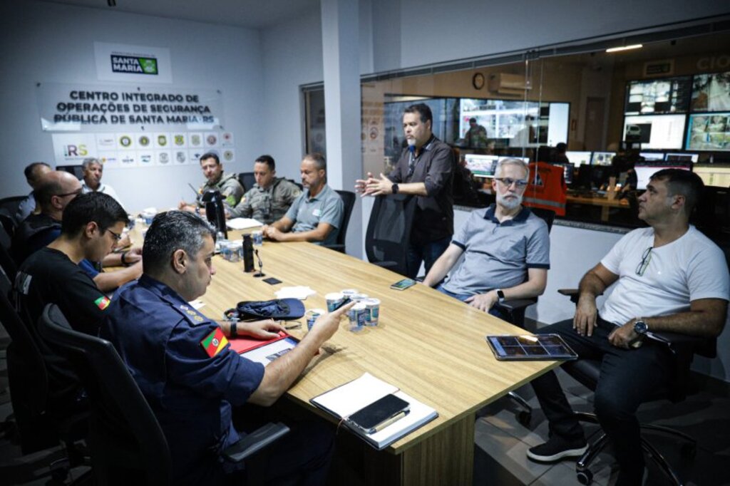 Prefeitura se reúne com autoridades para alinhar sistema de segurança da Calourada 2025; datas do evento são divulgadas