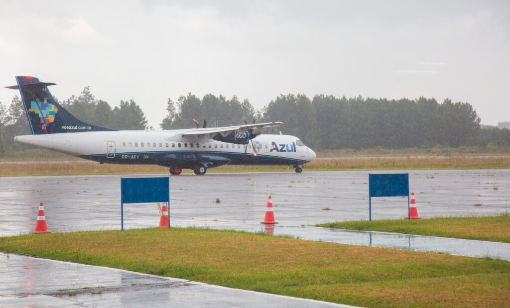 Voos da Azul mudarão de dias a partir de março em Santa Maria, enquanto VoePass terá viagens diárias