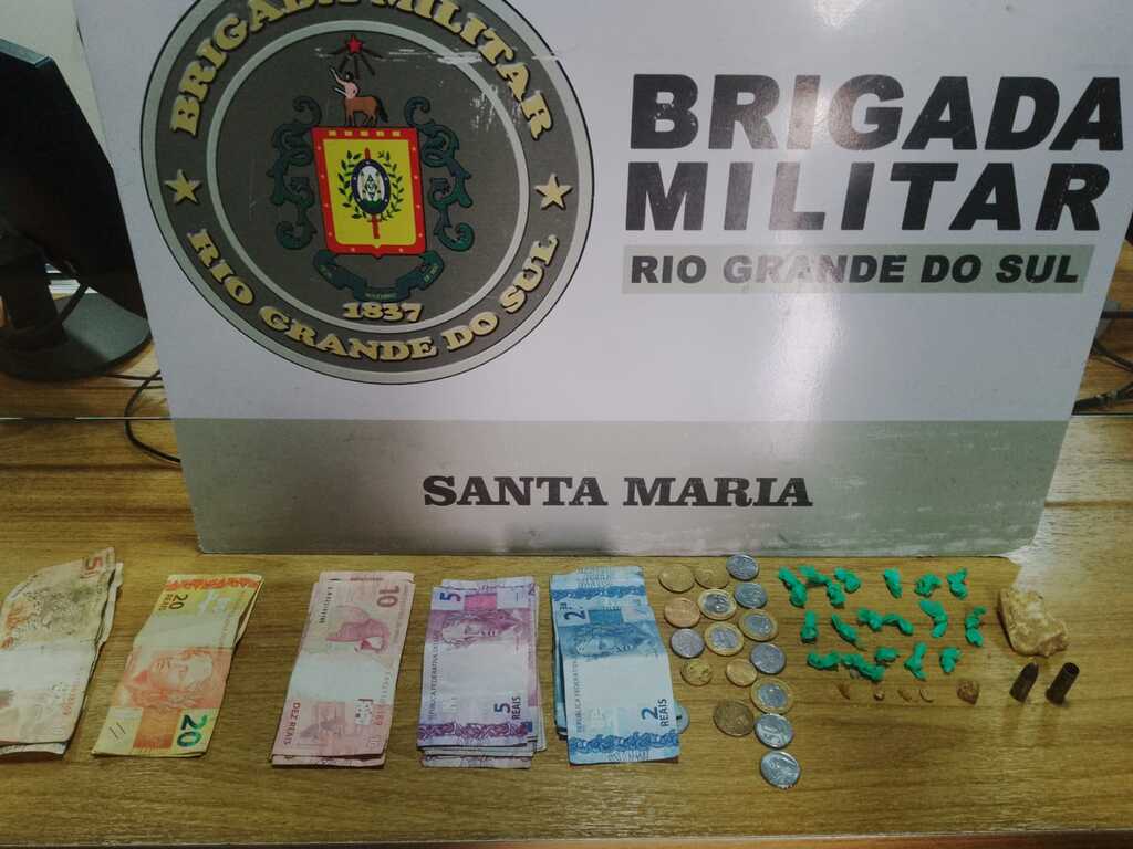 título imagem Jovem é preso em flagrante por tráfico de drogas no Bairro Itararé