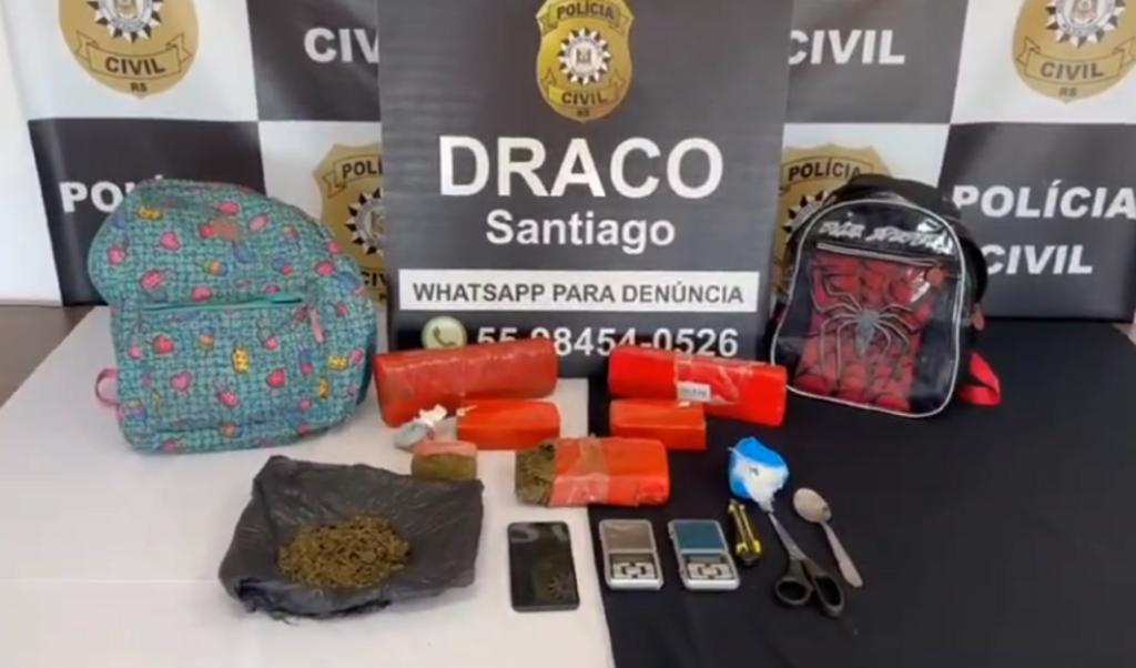 Jovem é preso por tráfico de drogas em Santiago