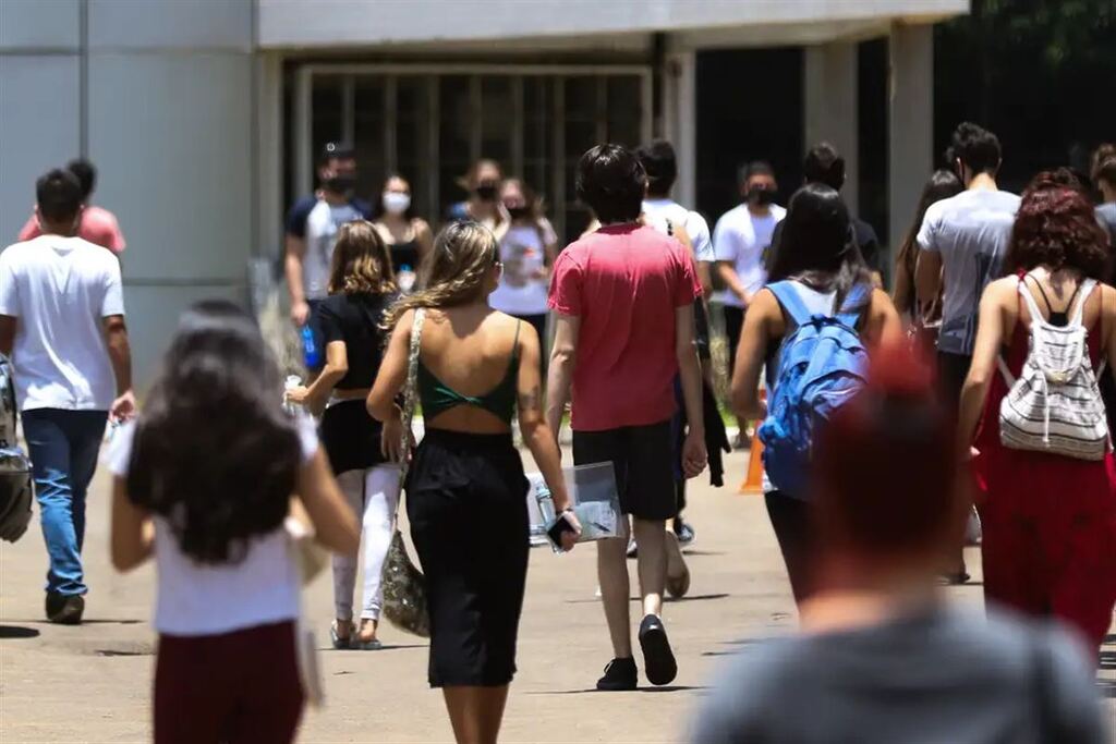 título imagem Fies: estudantes pré-selecionados devem finalizar inscrição hoje