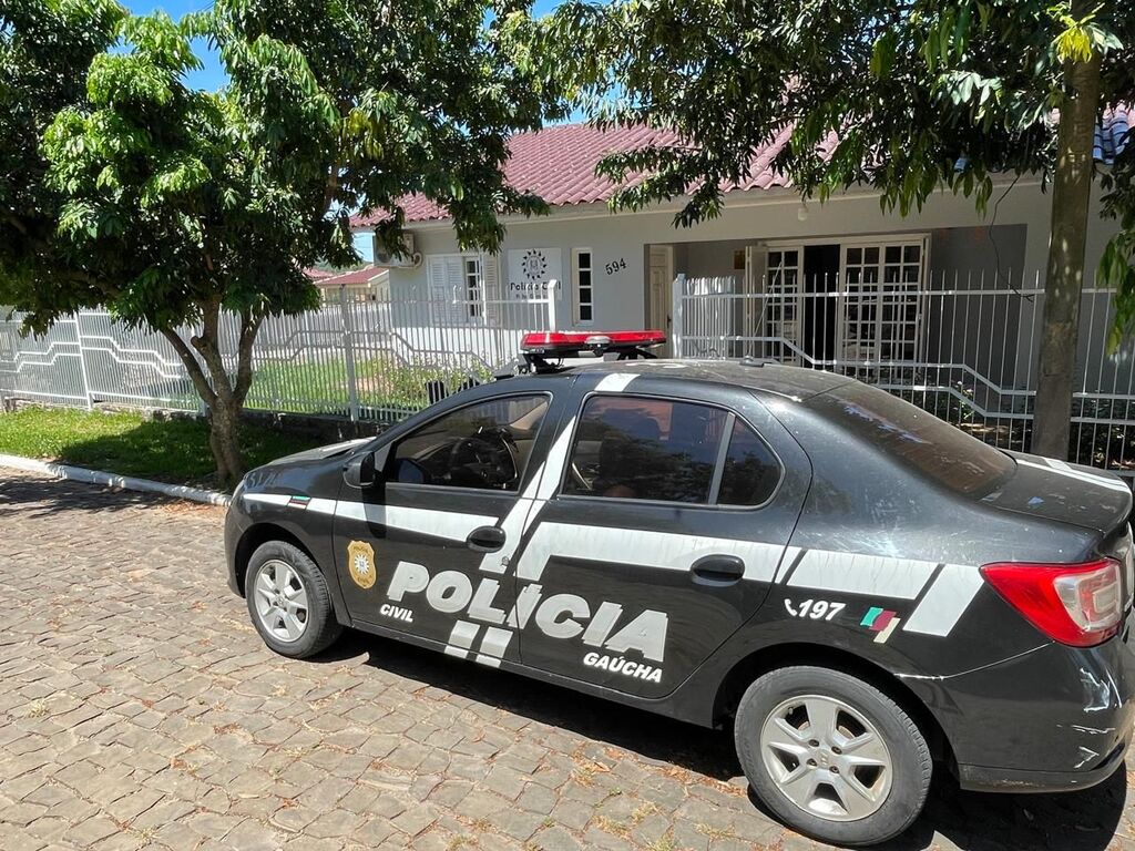 título imagem Homem é preso após descumprir medida protetiva e ameaçar a ex-companheira em cidade da região