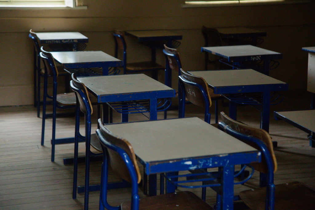 título imagem Cpers realiza protesto nesta quinta pelo atraso de pagamentos e reivindica melhorias na rede elétrica das escolas