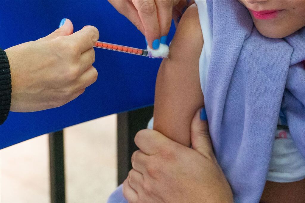Vacina da gripe para crianças entra no Calendário Nacional e outros esquemas vacinais são alterados