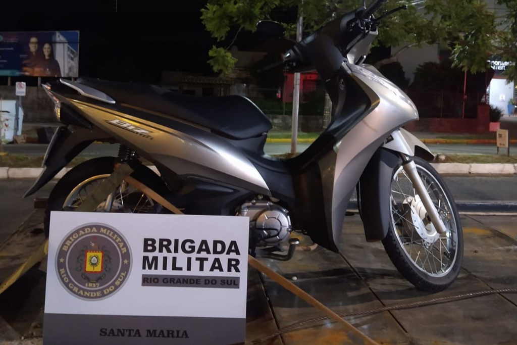 título imagem Motocicleta furtada é localizada em Santa Maria