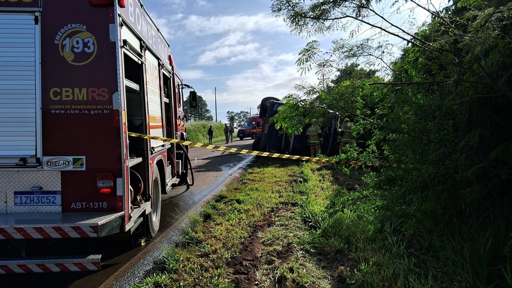 título imagem Identificadas as vítimas de acidente na ERS-149 em Restinga Sêca; motorista do carro era formado pela UFSM