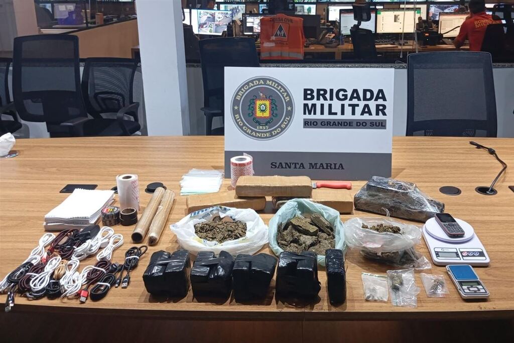 Trio é preso por tráfico de drogas no Bairro Noal, em Santa Maria