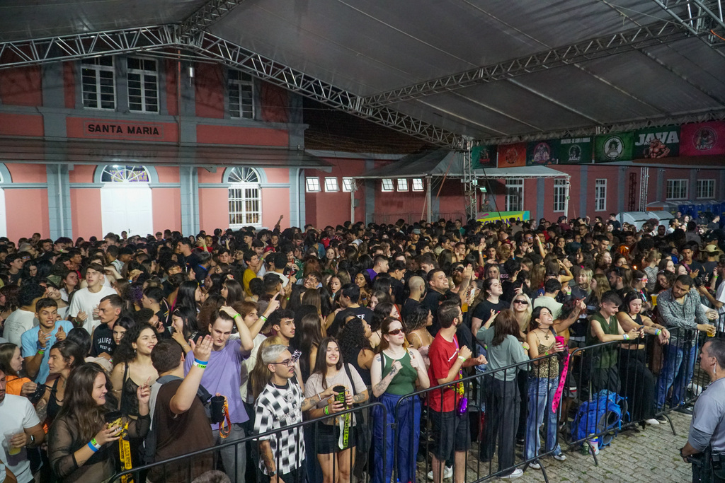título imagem Decimo fala em Calourada seguir na Gare; UFSM fará enquete para definir tipo de festa