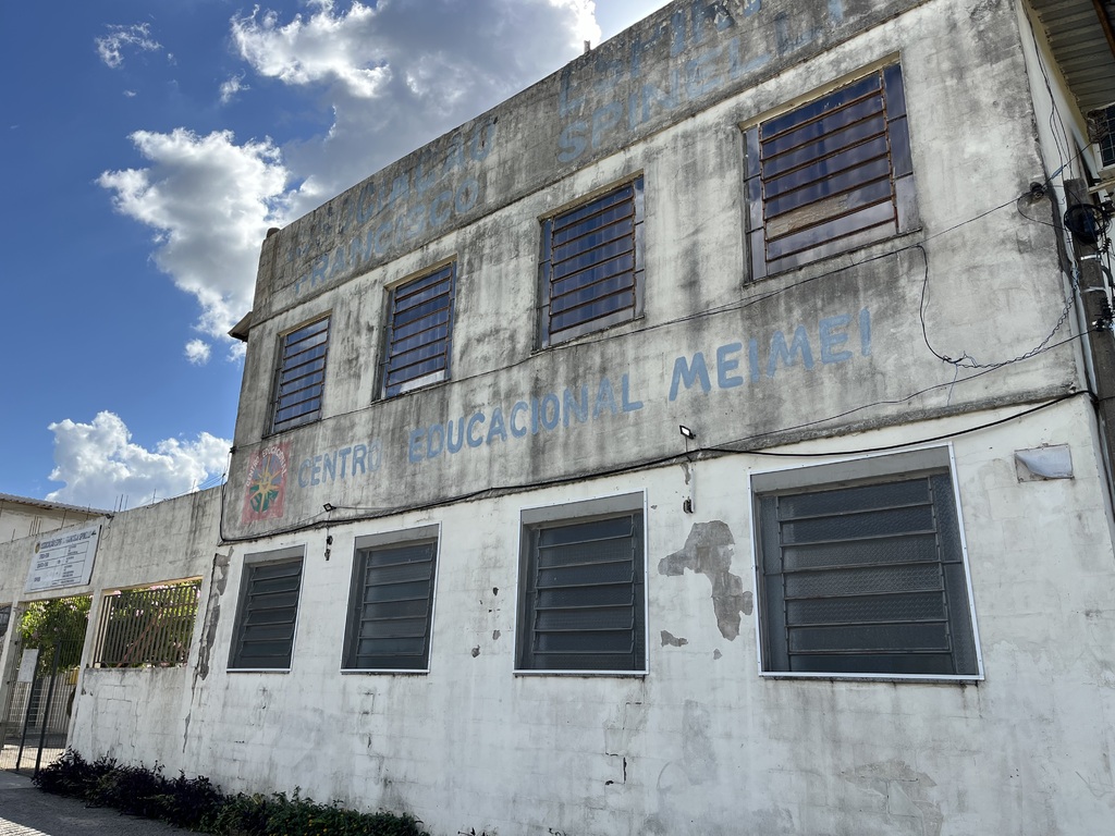 Com atraso no início das aulas, comunidade organiza protesto cobrando rede municipal de ensino