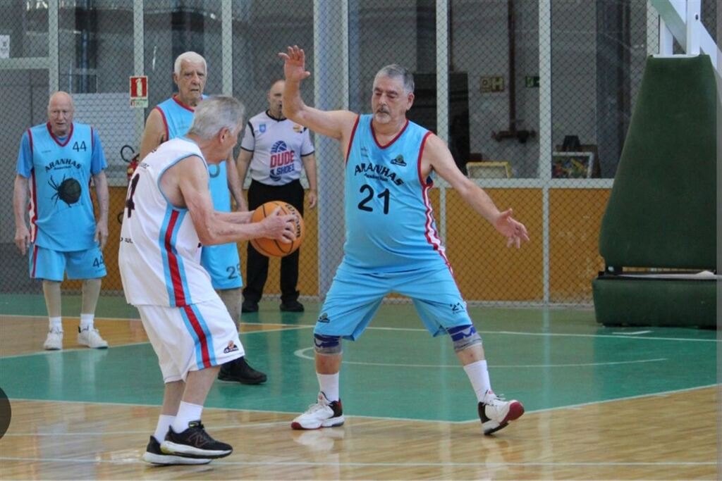 1ª Etapa do Encontro Gaúcho de Basquete Master ocorre neste fim de semana em Santa Maria