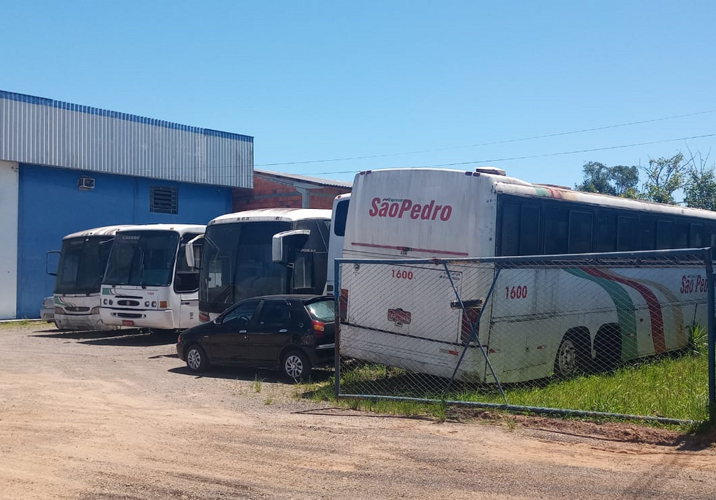 Expresso São Pedro encerra atividades e deixa usuários sem transporte