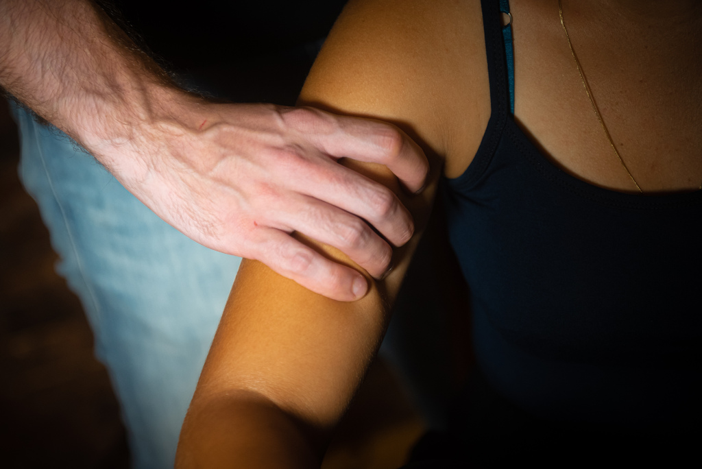 título imagem Ciúme que mata: especialista fala sobre comportamentos que podem levar a casos de violência