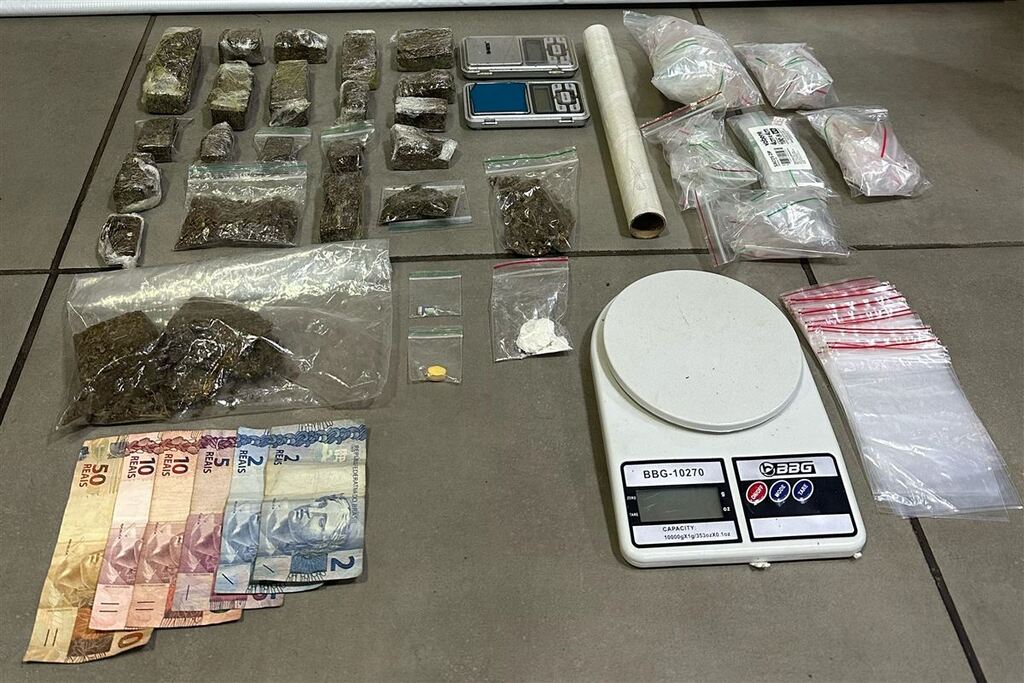 Entregador é preso por tráfico de drogas em Santa Maria