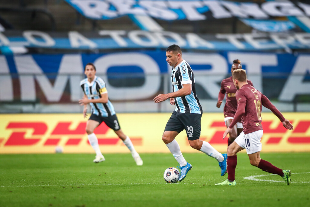 título imagem Confira o retrospecto gremista na Sul-Americana; Tricolor estreia nesta quarta-feira