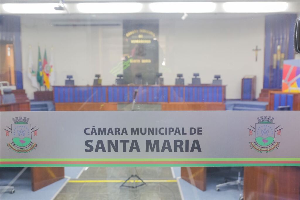 O custo dos 21 novos  assessores e o gasto com os servidores que atuam nas comissões especiais