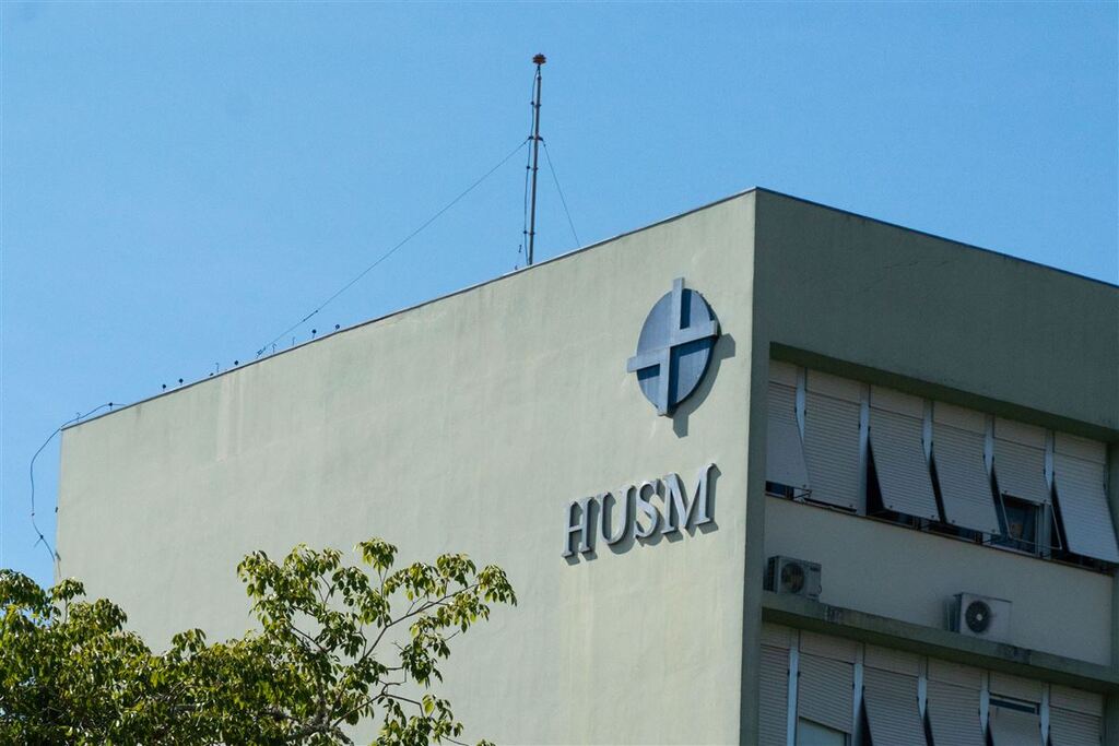 Foto: Beto Albert (Diário) - Três vítimas estão sob os cuidados do Hospital Universitário de Santa Maria, em Camobi.