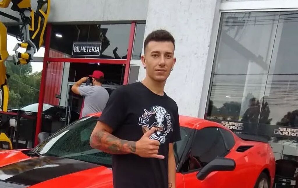 título imagem Motociclista morre após atropelar pedestre na BR-287, em Santa Maria