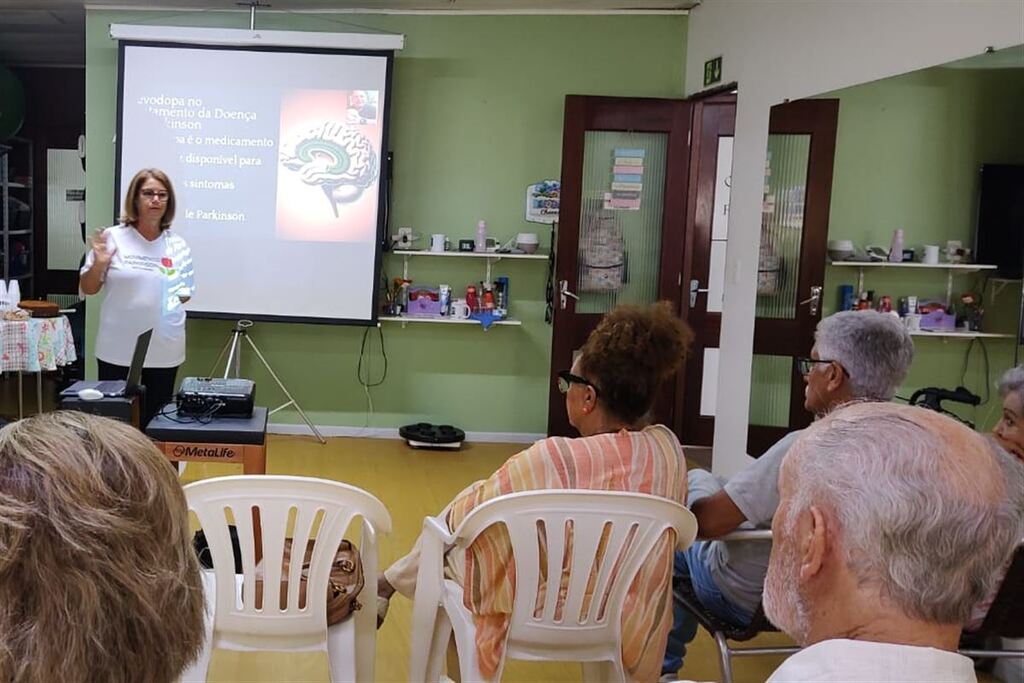 Abril tulipa vermelha: grupo de Santa Maria promove atividades de conscientização sobre a Doença de Parkinson Abril tulipa vermelha: grupo de Santa Maria promove atividades de conscientização sobre a Doença de Parkinson
