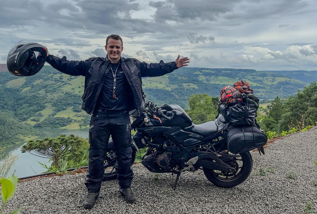 título imagem Militar do Exército morre em acidente de moto na Avenida Liberdade, em Santa Maria