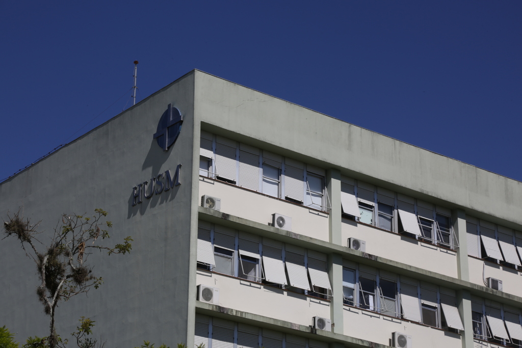 título imagem Dez dias após acidente com ônibus da UFSM, três pessoas seguem hospitalizadas