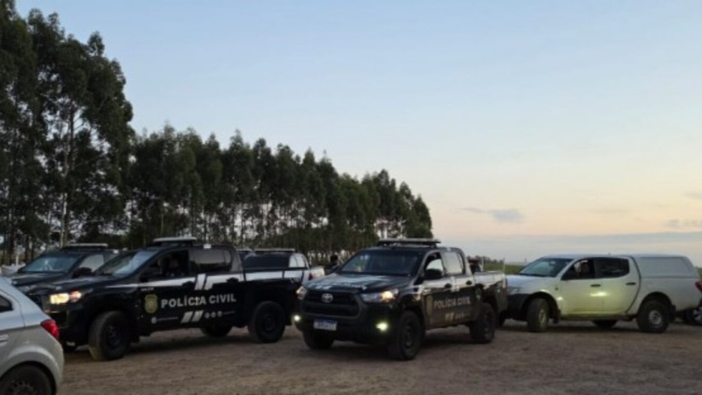 título imagem Pelo menos 29 pessoas são presas em operação contra grupo que disputa o tráfico de drogas em Rosário do Sul