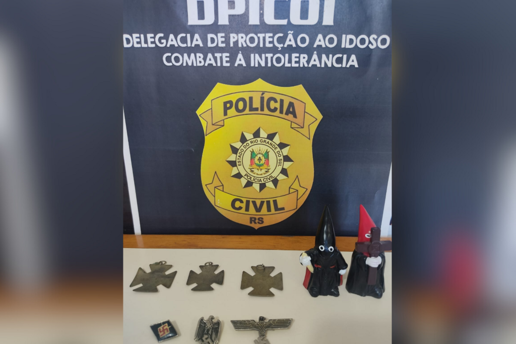 Apologia ao nazismo: servidor estadual é indiciado por racismo pela Polícia Civil de Santa Maria Apologia ao nazismo: servidor estadual é indiciado por racismo pela Polícia Civil de Santa Maria