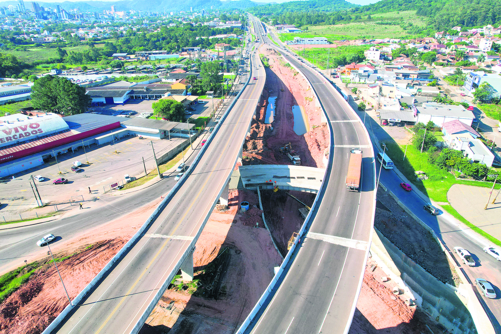título imagem Reta final para resolver um problema histórico no trânsito de Santa Maria
