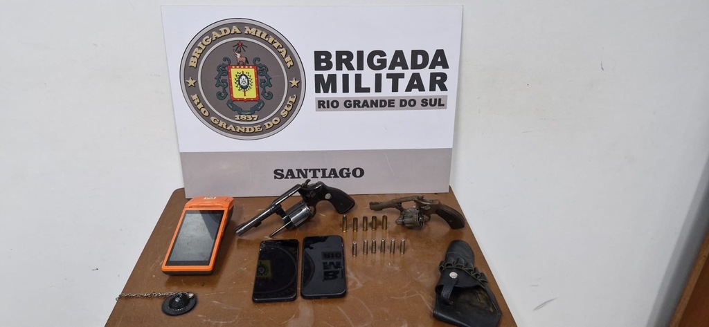 título imagem Dupla é presa após tentativa de homicídio em São Francisco de Assis