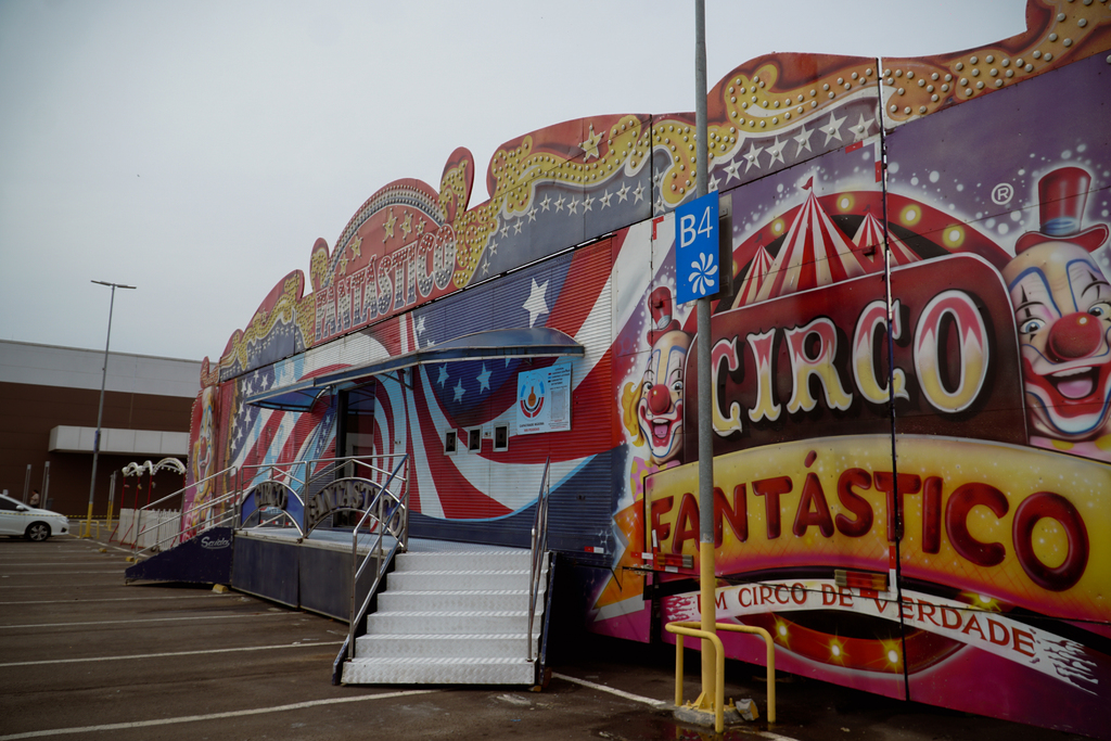 Circo Fantástico começa a ser montado no Shopping Praça Nova; ingressos já estão à venda