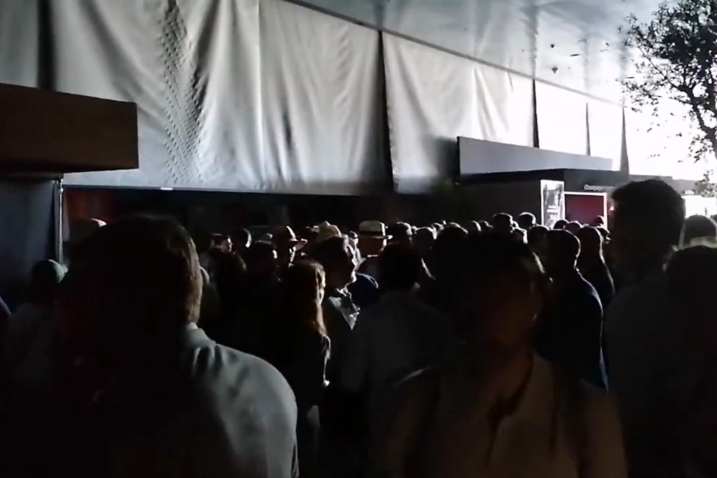 Espanha e Portugal sem luz: apagão generalizado paralisa aeroportos, trens e até torneio de tênis Espanha e Portugal sem luz: apagão generalizado paralisa aeroportos, trens e até torneio de tênis