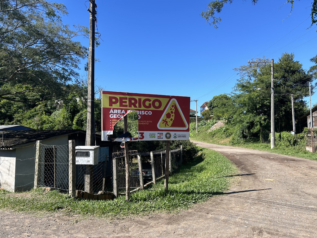 Vila Bilibio: um ano sem o principal acesso