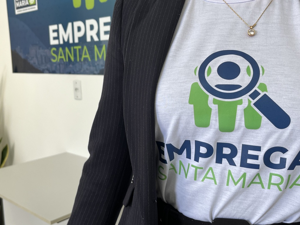 Feirão de Empregos terá mais de 100 vagas disponíveis; iniciativa ocorre na próxima terça-feira