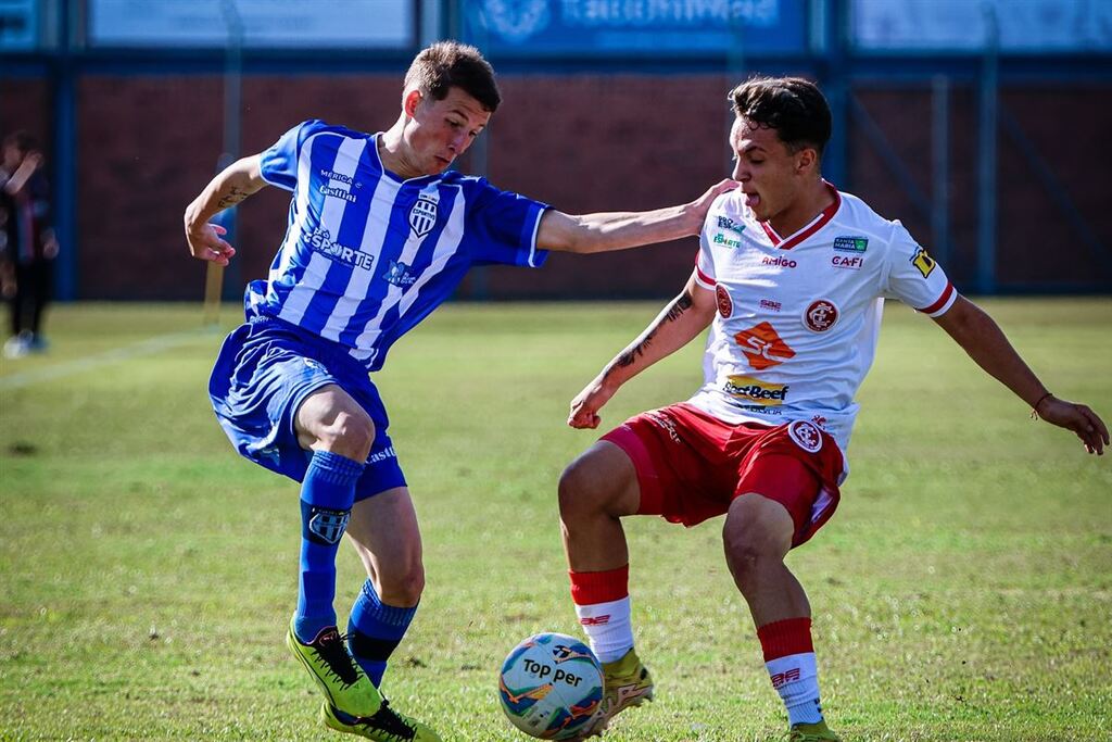 Sub-17 do Inter-SM perde a primeira no Gauchão