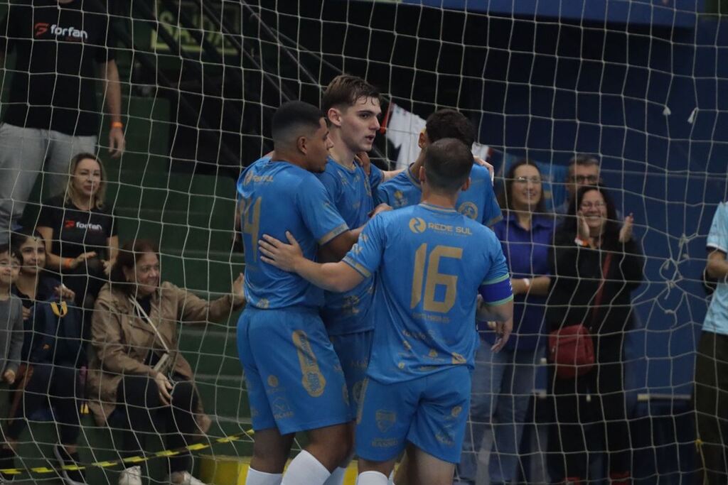 UFSM Futsal vence a SER Triunfo pela terceira rodada da Série Ouro