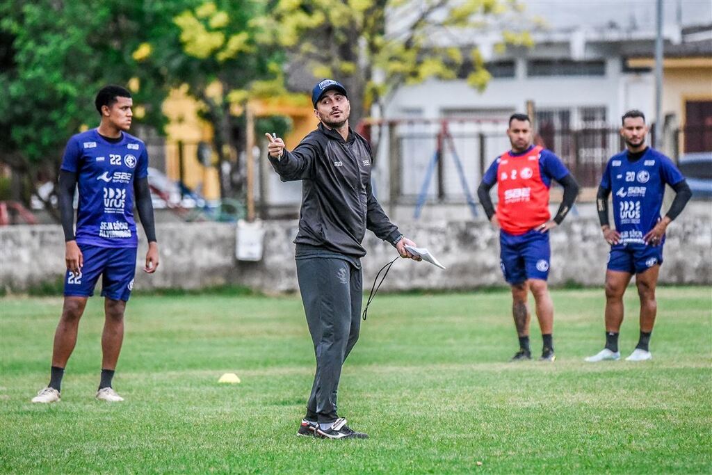 Último final de semana de folga antes da estreia na Divisão de Acesso