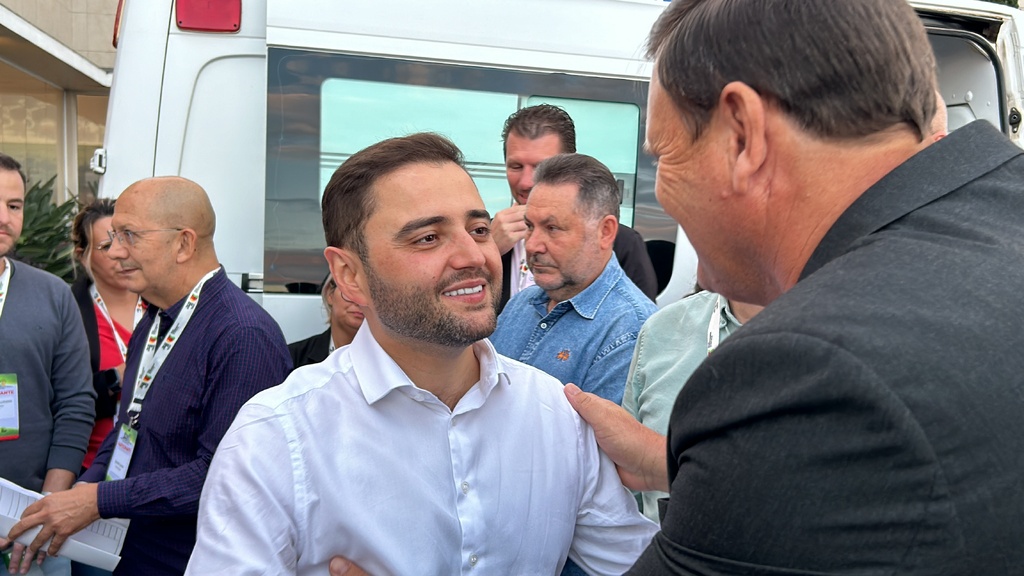 Governador em exercício Gabriel Souza visita a região e fala sobre assistência aos municípios após as chuvas