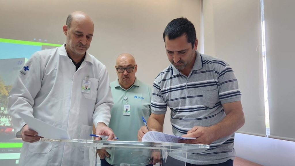 Husm firma contrato para aquisição de alimentos da agricultura familiar