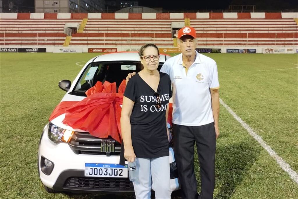 título imagem Ex-presidente Jaime Homrich ganha carro zero km do Inter-SM