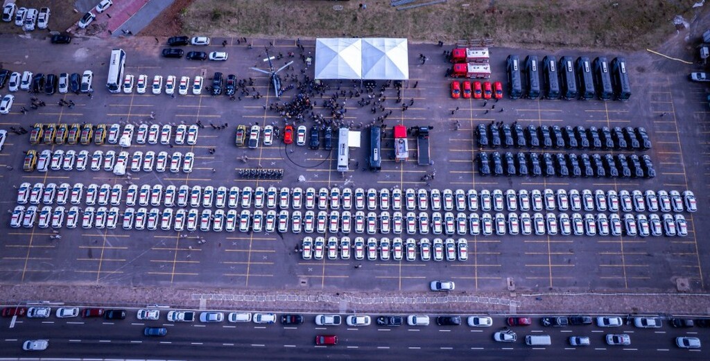título imagem Estado entrega 280 viaturas, helicóptero, armas e equipamentos à segurança pública; na região, três cidades devem ser contempladas