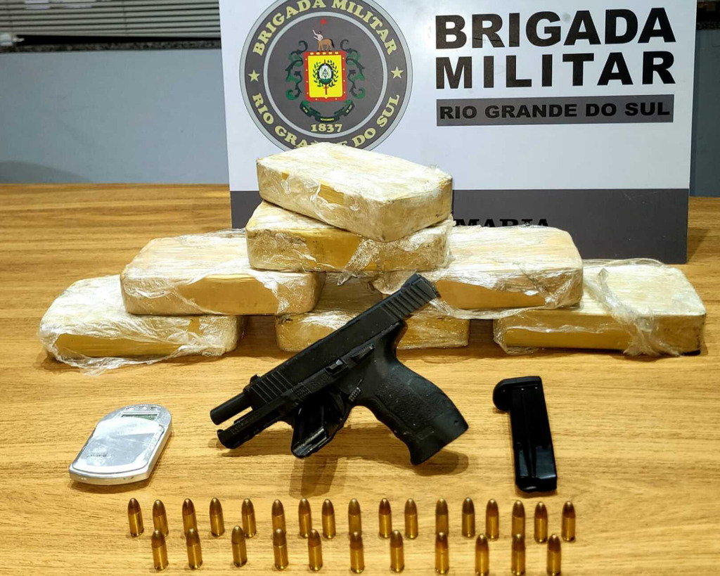 Brigada Militar prende homem por tráfico de drogas e posse ilegal de arma de fogo em Santa Maria