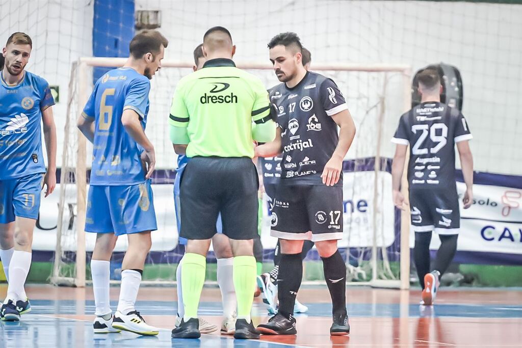 UFSM Futsal/Grupo Felice perde para o Russo Preto na sexta rodada da Série Ouro