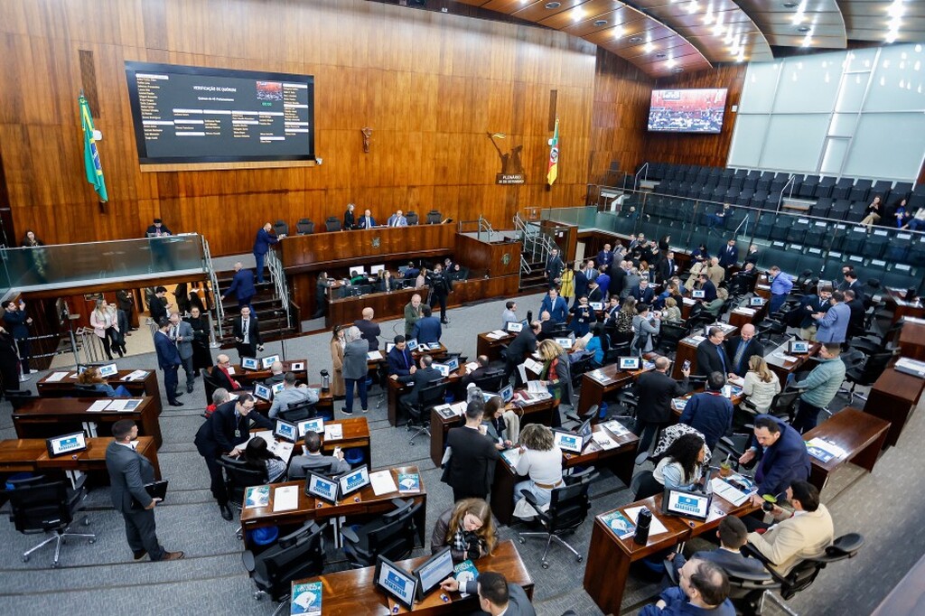 Foto: Fernando Gomes (ALRS, Divulgação) - Reajuste de 8% proposto pelo governo do Estado foi aprovado nesta terça-feira pelos deputados estaduais
