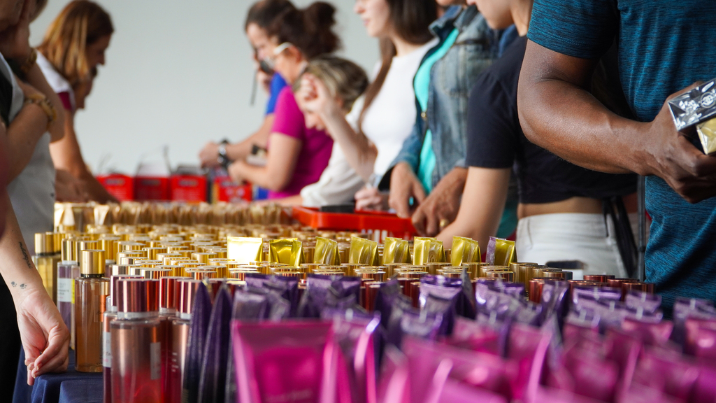 Bazar Solidário com mercadorias destinadas pela Receita Federal ocorre nesta semana em Santa Maria