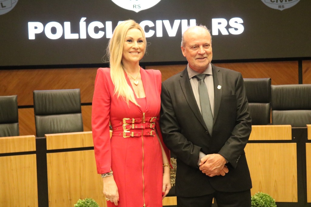 Novos chefes da Polícia Civil tomam posse dos cargos em Porto Alegre
