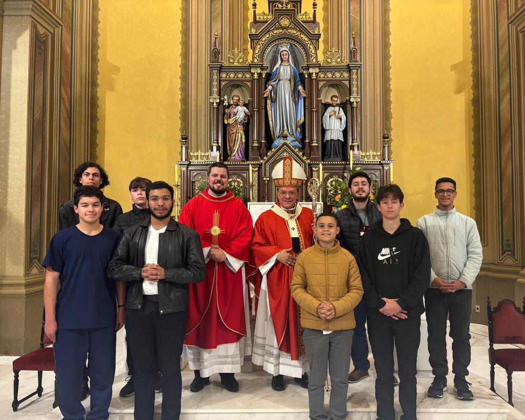 Padre recém-ordenado ajuda professor da UFSM a despertar para vocação religiosa