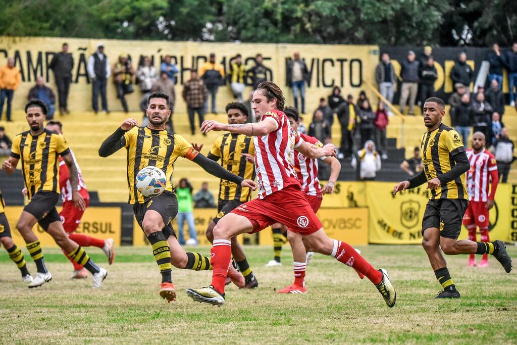 Inter-SM segura empate fora de casa contra Bagé e se mantém invicto na Divisão de Acesso