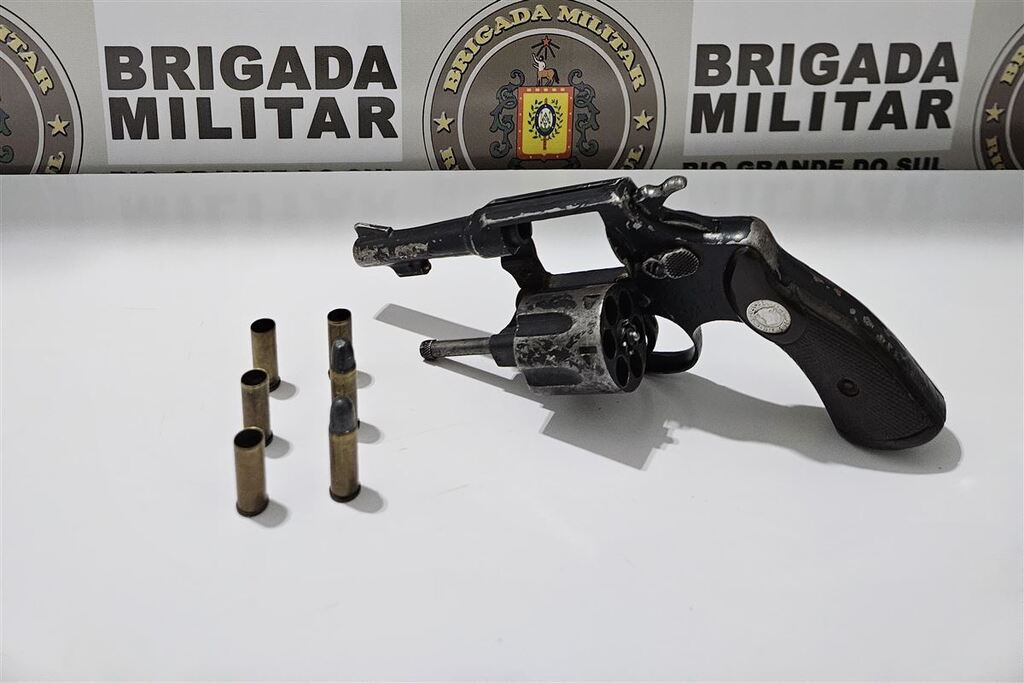 Brigada Militar prende homem por porte ilegal de arma de fogo em Faxinal do Soturno