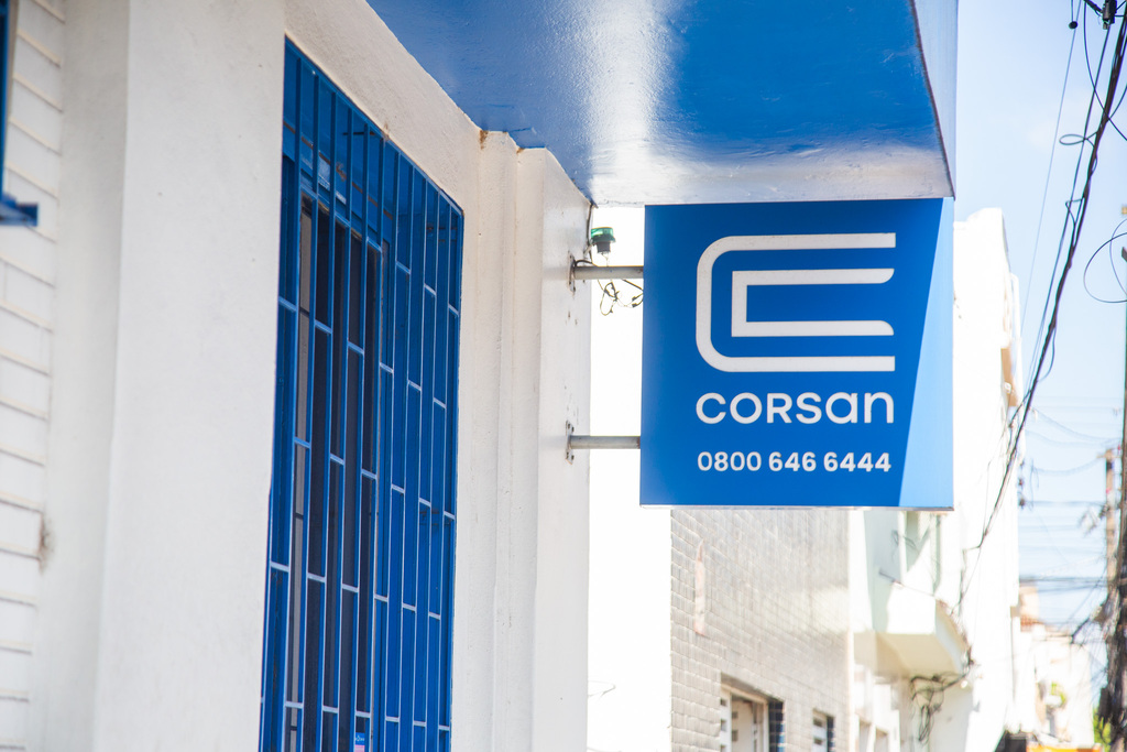 Corsan orienta usuários a buscarem canais de relacionamento em caso de desabastecimento para as equipes verificarem situação