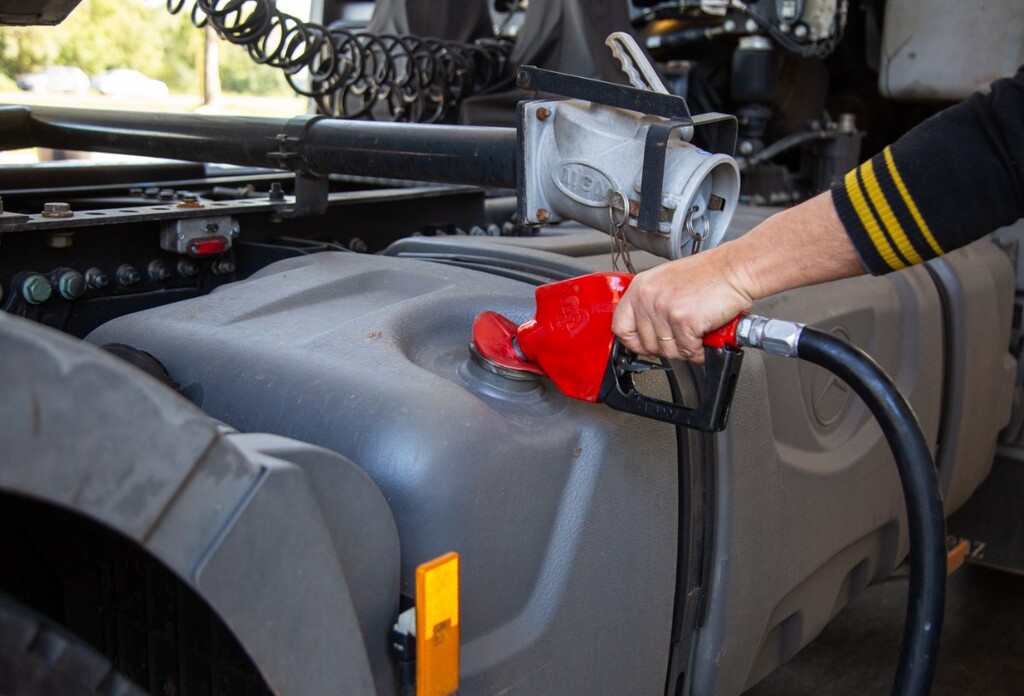 A partir de agosto, vai subir percentual de etanol na gasolina e de biodiesel no óleo diesel