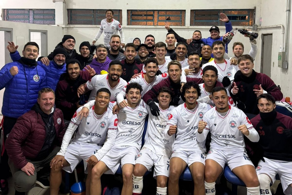 título imagem Adversários vencem, e Inter-SM cai para quinta colocação na Divisão de Acesso; confira os resultados da 8ª rodada